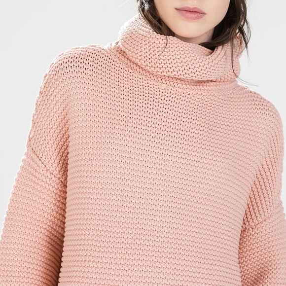 Zara Sweaters - CHUNKY KNIT OVERSIZED SWEATER IN SALMON